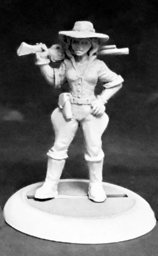 Reaper Miniatures Frazer's Fighters Female #59046 Savage Worlds Unpainted Figure