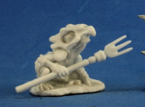 Reaper Miniatures Mudcroak, Squog Shaman #77269 Bones Unpainted Plastic Figure