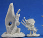 Reaper Miniatures Highlands Familiar and Menhir #77390 Bones Unpainted Figure